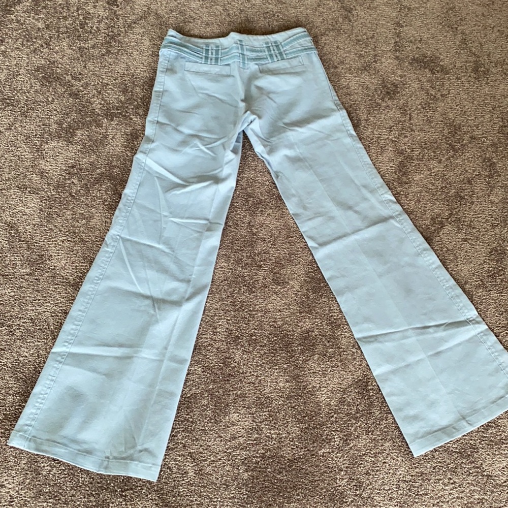 Vintage flared pale blue jeans - Picture 4 of 9